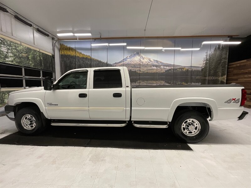 2006 Chevrolet Silverado 2500 LT Crew Cab 4X4 / 6.6L DIESEL /ALLISON / LBZ MOTOR  / 1-OWNER LOCAL / 119K MILES - Photo 3 - Gladstone, OR 97027