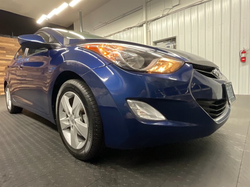 2013 Hyundai Elantra GLS Sedan / Automatic/ Heated Seats / Excel Cond   - Photo 10 - Gladstone, OR 97027