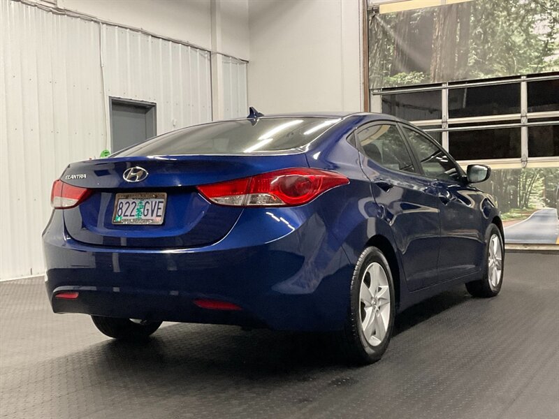 2013 Hyundai Elantra GLS Sedan / Automatic/ Heated Seats / Excel Cond   - Photo 8 - Gladstone, OR 97027