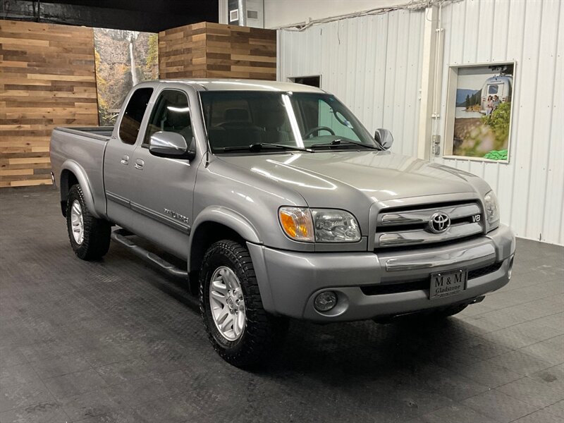 2005 Toyota Tundra SR5 4dr Access Cab 4X4 / 4.7L V8 / 95,000 MILES  LOCAL OREGON TRUCK / RUST FREE / TIMING BELT DONE / SHARP & CLEAN !! - Photo 2 - Gladstone, OR 97027