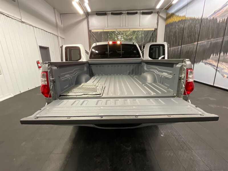 2005 Toyota Tundra SR5 4dr Access Cab 4X4 / 4.7L V8 / 95,000 MILES  LOCAL OREGON TRUCK / RUST FREE / TIMING BELT DONE / SHARP & CLEAN !! - Photo 20 - Gladstone, OR 97027