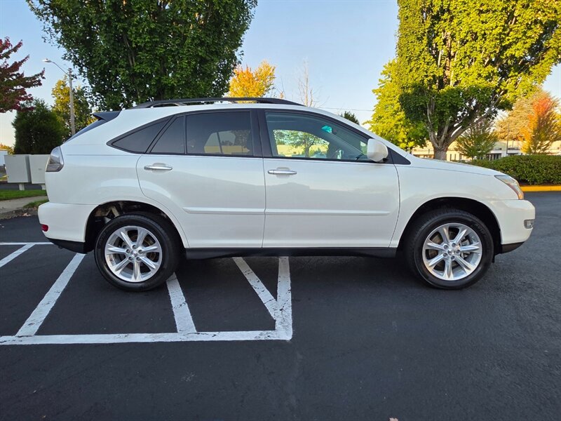 2008 Lexus RX 350 AWD / NAVi / CAM / SUN ROOF / RECORDS / 1-OWNER  / FULLY LOADED / ALL WHEEL DRIVE / IMMACULATE - Photo 4 - Portland, OR 97217