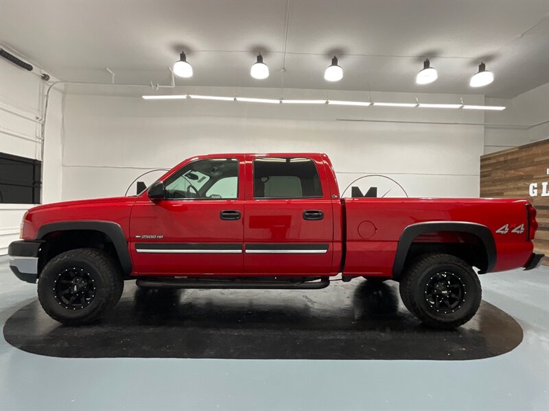 2004 Chevrolet Silverado 2500 LS Crew Cab 4X4 / 6.0L V8 / NEW WHEELS & TIRES  / LOCAL RUST FREE - Photo 3 - Gladstone, OR 97027