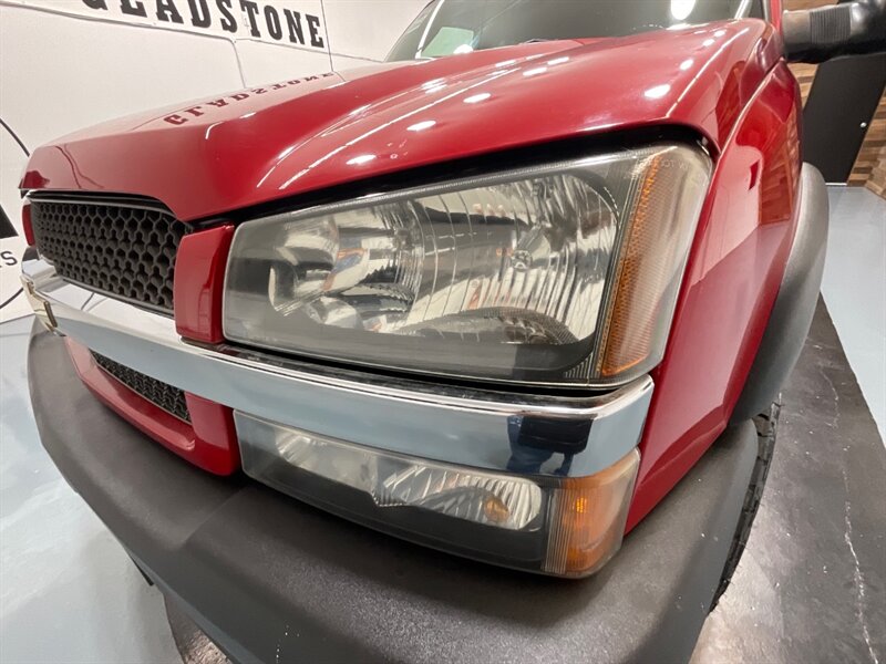 2004 Chevrolet Silverado 2500 LS Crew Cab 4X4 / 6.0L V8 / NEW WHEELS & TIRES  / LOCAL RUST FREE - Photo 29 - Gladstone, OR 97027