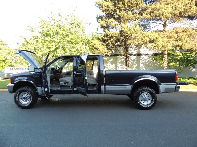 1999 Ford F-350 4X4 / CrewCab/ LongBed/ 7.3L TURBO DIESEL / LIFTED   - Photo 10 - Portland, OR 97217