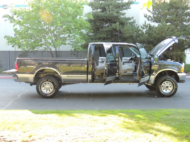 1999 Ford F-350 4X4 / CrewCab/ LongBed/ 7.3L TURBO DIESEL / LIFTED   - Photo 15 - Portland, OR 97217