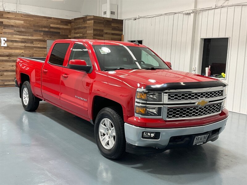 2015 Chevrolet Silverado 1500 LT Crew Cab 4X4 / 5.3L V8 / 1-OWNER LOCAL  / 6.5 FT BED - Photo 2 - Gladstone, OR 97027