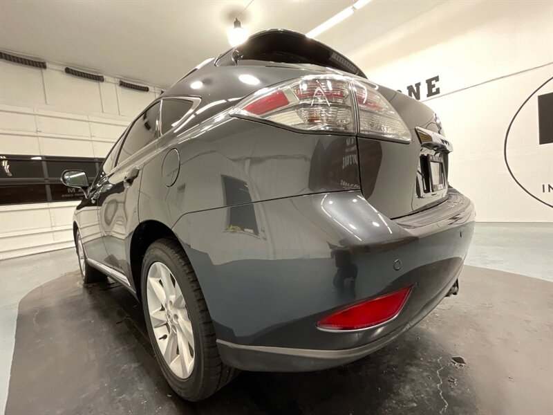 2011 Lexus RX RX 350 AWD / WELL SERVICED @ LEXUS  / CLEAN  / Navi & Sunroof - Photo 55 - Gladstone, OR 97027