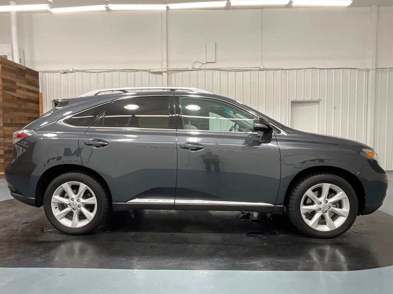 2011 Lexus RX RX 350 AWD / WELL SERVICED @ LEXUS  / CLEAN  / Navi & Sunroof - Photo 4 - Gladstone, OR 97027