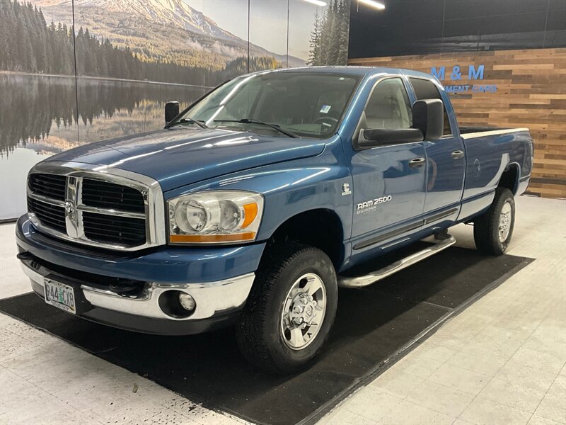 2006 Dodge Ram 2500 Big Horn 4X4 / 5.9L CUMMINS DIESEL/ 6-SPEED MANUAL  / LONG BED / REAR AIRBAGS / LOCAL OREGON TRUCK / RUST FREE / ONLY 113,000 MILES - Photo 1 - Gladstone, OR 97027