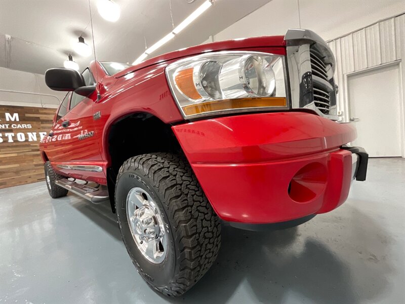 2006 Dodge Ram 1500 Laramie MEGACAB 4X4 / 5.7L V8 HEMI /Leather Heated   - Photo 52 - Gladstone, OR 97027