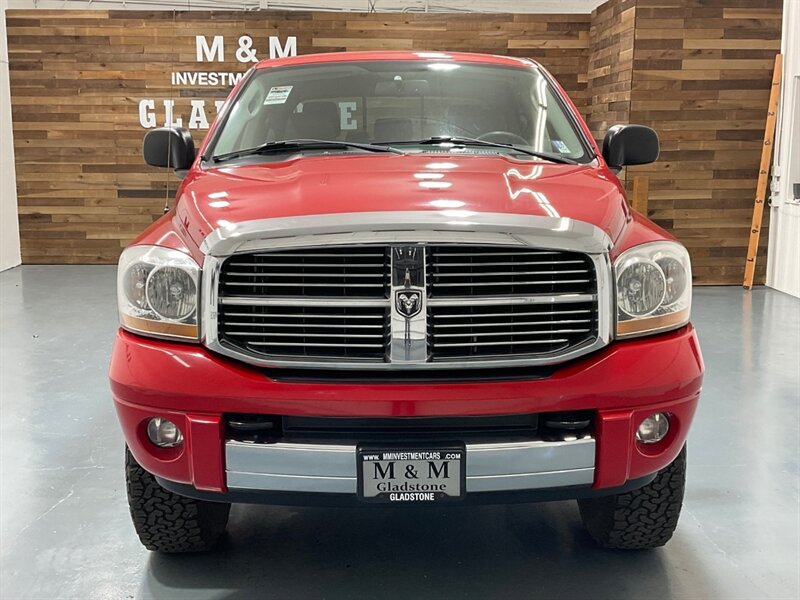 2006 Dodge Ram 1500 Laramie MEGACAB 4X4 / 5.7L V8 HEMI /Leather Heated   - Photo 5 - Gladstone, OR 97027