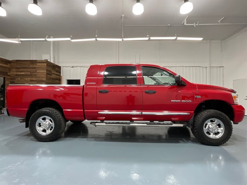 2006 Dodge Ram 1500 Laramie MEGACAB 4X4 / 5.7L V8 HEMI /Leather Heated   - Photo 4 - Gladstone, OR 97027