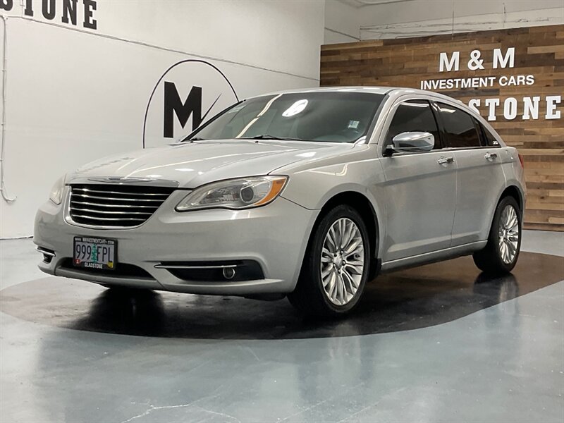 2012 Chrysler 200 Series Limited Sedan / V6 / Leather Navigation Sunroof   - Photo 1 - Gladstone, OR 97027