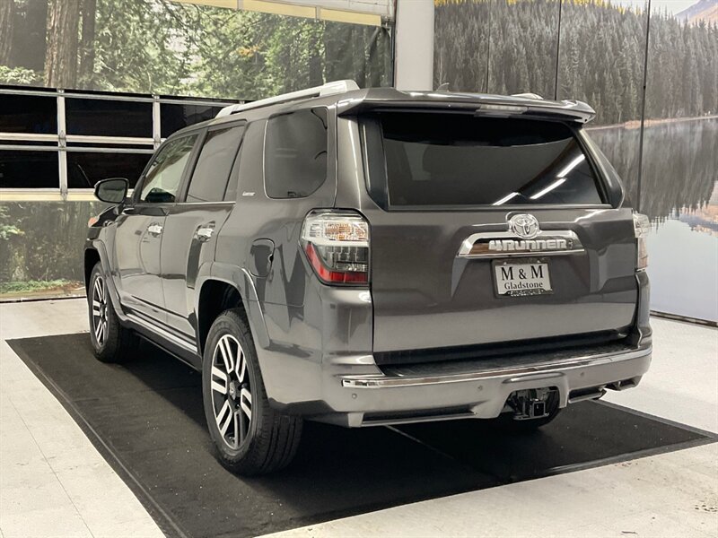 2016 Toyota 4Runner Limited 4X4 / 3RD ROW SEAT / 1-OWNER / LOADED  / Leather , Heated & Cooled Seats / Sunroof / Navigation / SHARP & CLEAN !! - Photo 7 - Gladstone, OR 97027