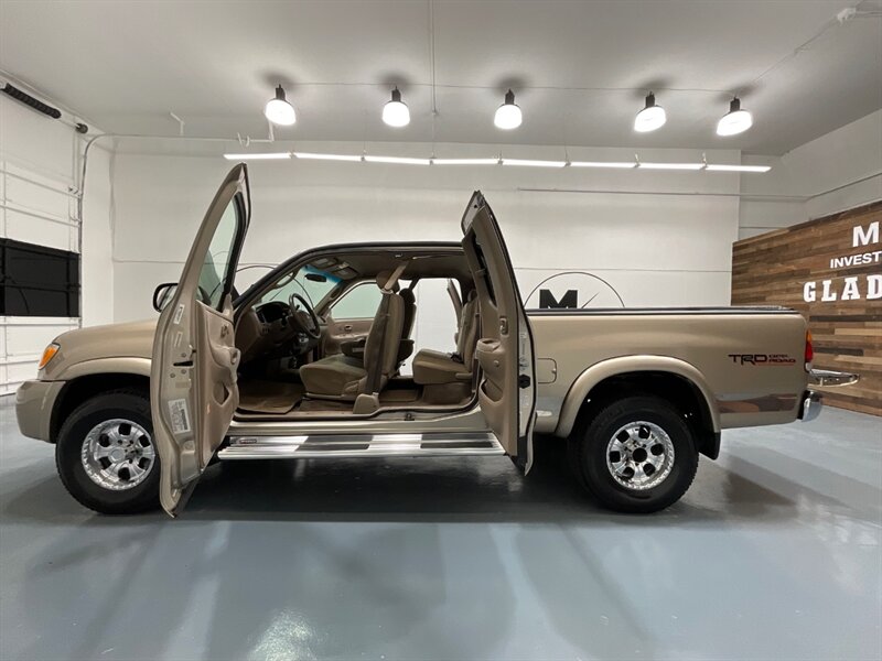 2003 Toyota Tundra SR5 TRD OFF RD / 4.7L V8 / ZERO RUST / 113K MILES  / TIMING BELT SERVICE DONE - Photo 5 - Gladstone, OR 97027