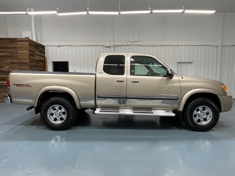 2003 Toyota Tundra SR5 TRD OFF RD / 4.7L V8 / ZERO RUST / 113K MILES  / TIMING BELT SERVICE DONE - Photo 4 - Gladstone, OR 97027