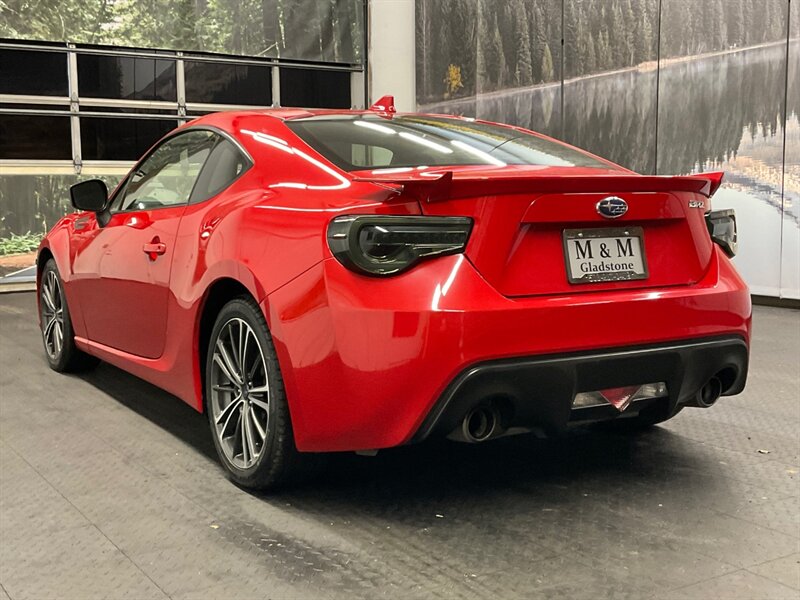 2015 Subaru BRZ Limited Coupe / 2.0L 4Cyl / 37,000 MILES  SHARP & CLEAN!!! - Photo 8 - Gladstone, OR 97027