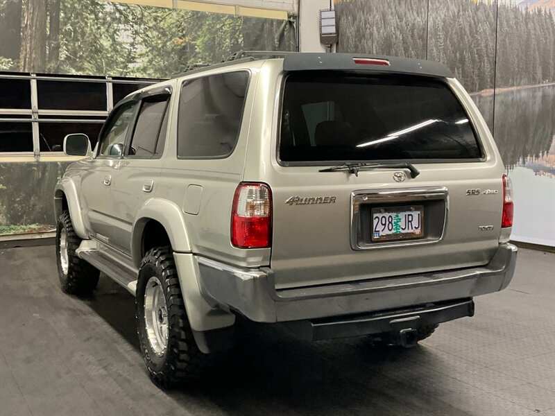 2002 Toyota 4Runner SR5 V6 4X4 / Leather   - Photo 7 - Gladstone, OR 97027