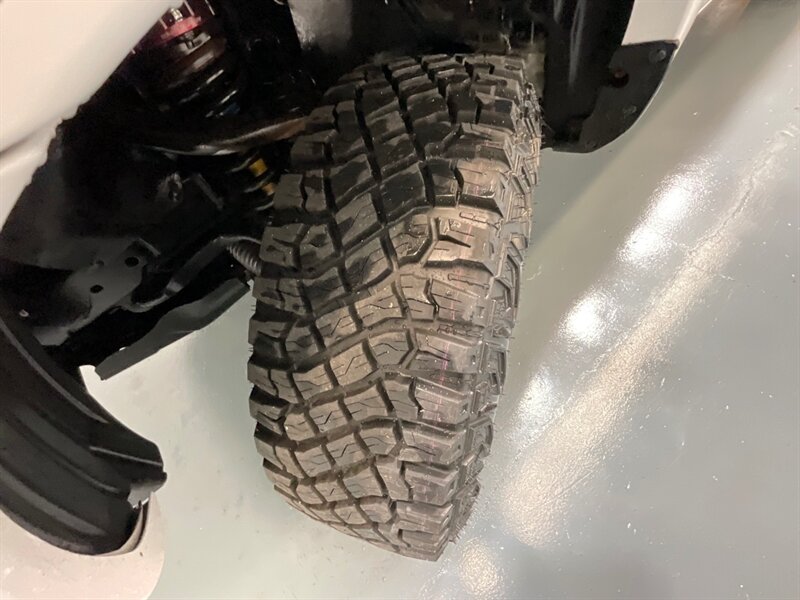 2006 Toyota Tacoma V6 Access Cab TRD OFF RD 4X4 /6-SPEED / LIFTED / NEW LIFT + NEW GOODYEAR TIRES + WHEELS / 1-OWNER LOCAL / ZERO RUST - Photo 23 - Gladstone, OR 97027