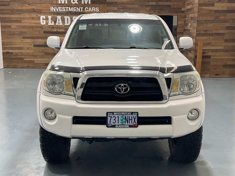 2006 Toyota Tacoma V6 Access Cab TRD OFF RD 4X4 /6-SPEED / LIFTED / NEW LIFT + NEW GOODYEAR TIRES + WHEELS / 1-OWNER LOCAL / ZERO RUST - Photo 6 - Gladstone, OR 97027