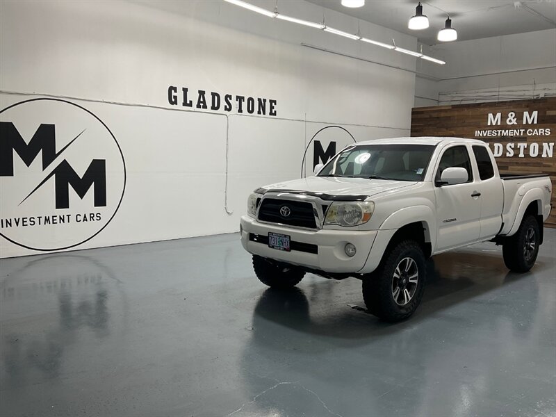 2006 Toyota Tacoma V6 Access Cab TRD OFF RD 4X4 /6-SPEED / LIFTED / NEW LIFT + NEW GOODYEAR TIRES + WHEELS / 1-OWNER LOCAL / ZERO RUST - Photo 56 - Gladstone, OR 97027