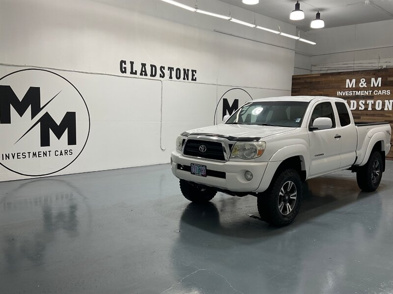 2006 Toyota Tacoma V6 Access Cab TRD OFF RD 4X4 /6-SPEED / LIFTED / NEW LIFT + NEW GOODYEAR TIRES + WHEELS / 1-OWNER LOCAL / ZERO RUST - Photo 25 - Gladstone, OR 97027