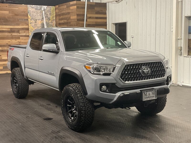 2019 Toyota Tacoma   - Photo 2 - Gladstone, OR 97027