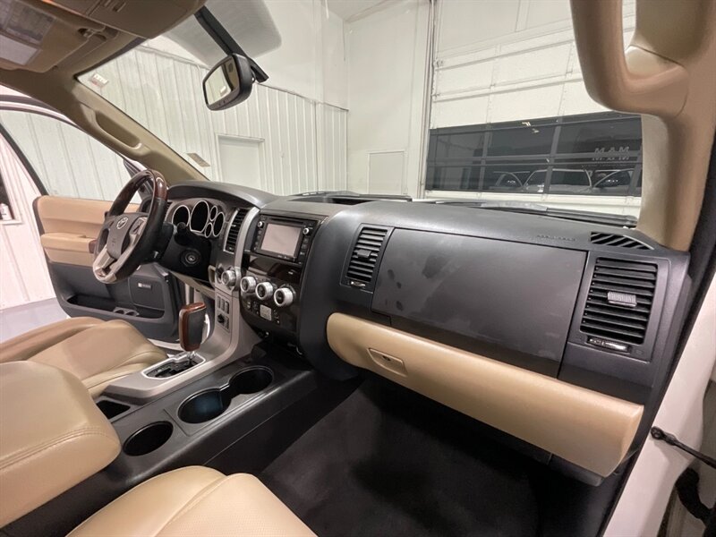 2014 Toyota Sequoia Platinum 4X4 5.7L V8 /3RD SEAT / NEW TIRES /Sunroof / DVD Player / Heated & Cooled Seats - Photo 39 - Gladstone, OR 97027