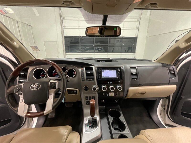 2014 Toyota Sequoia Platinum 4X4 5.7L V8 /3RD SEAT / NEW TIRES /Sunroof / DVD Player / Heated & Cooled Seats - Photo 46 - Gladstone, OR 97027