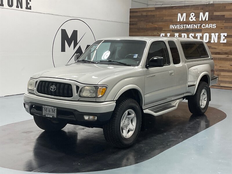 2001 Toyota Tacoma TRD OFF RD 4X4 / 2.7L 4Cyl / 5-SPEED MANUAL  / LOCAL RUST FREE / REAR DIFF LOCKS - Photo 1 - Gladstone, OR 97027