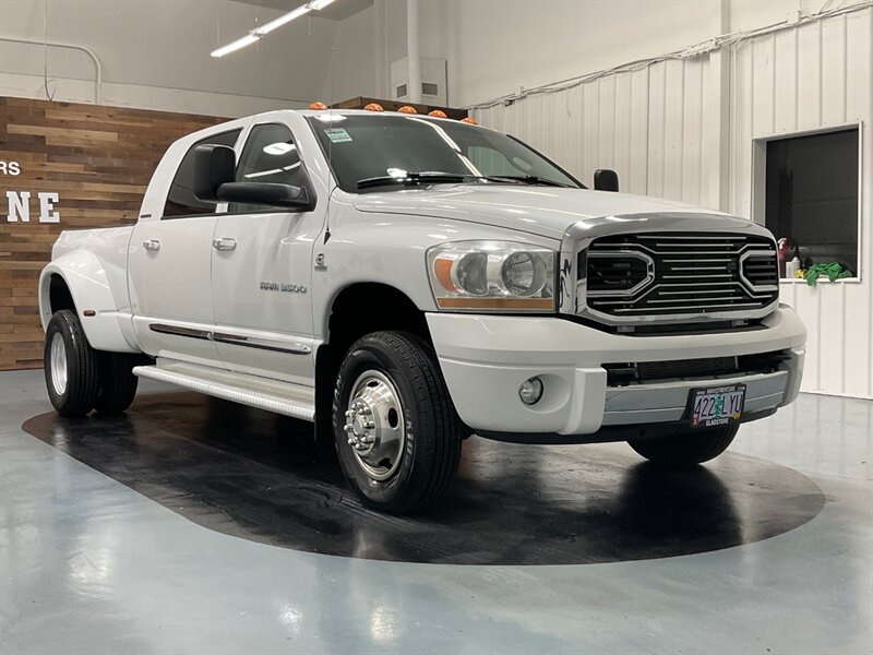 2006 Dodge Ram 3500 Laramie MEGACAB 4X4 / DUALLY / 5.9L CUMMINS DIESEL  / NO RUST / FULLY LOADED - Photo 58 - Gladstone, OR 97027