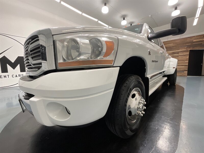 2006 Dodge Ram 3500 Laramie MEGACAB 4X4 / DUALLY / 5.9L CUMMINS DIESEL  / NO RUST / FULLY LOADED - Photo 51 - Gladstone, OR 97027