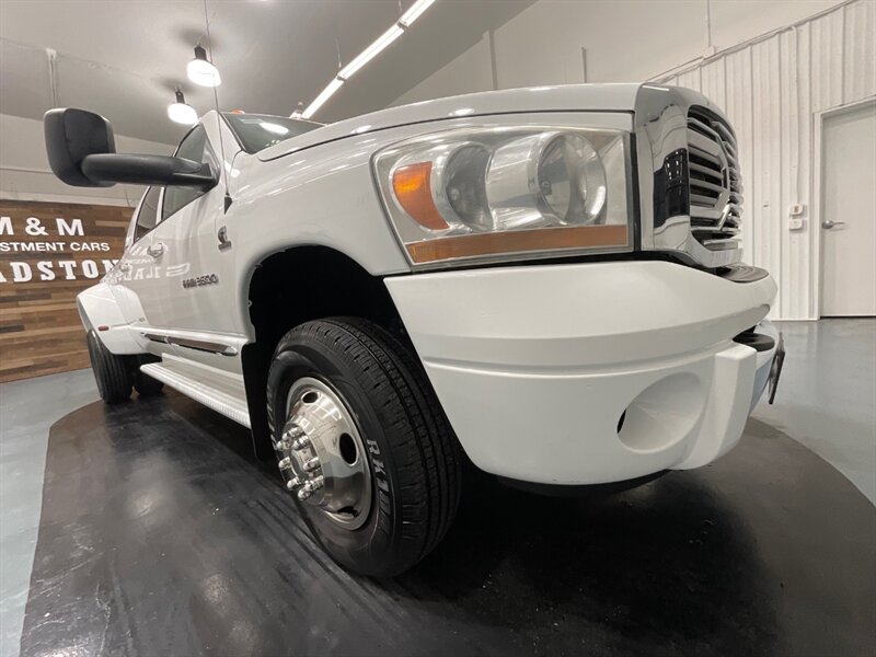 2006 Dodge Ram 3500 Laramie MEGACAB 4X4 / DUALLY / 5.9L CUMMINS DIESEL  / NO RUST / FULLY LOADED - Photo 52 - Gladstone, OR 97027