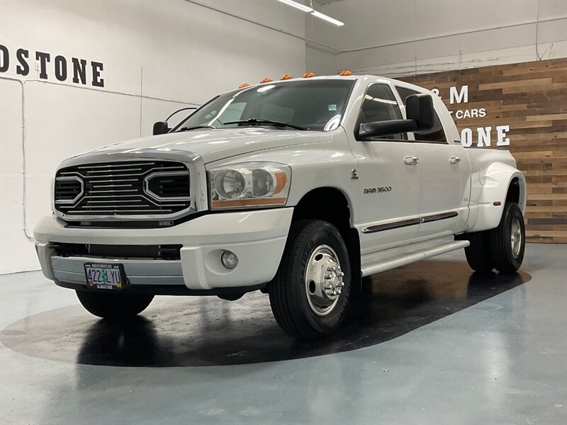 2006 Dodge Ram 3500 Laramie MEGACAB 4X4 / DUALLY / 5.9L CUMMINS DIESEL  / NO RUST / FULLY LOADED - Photo 57 - Gladstone, OR 97027