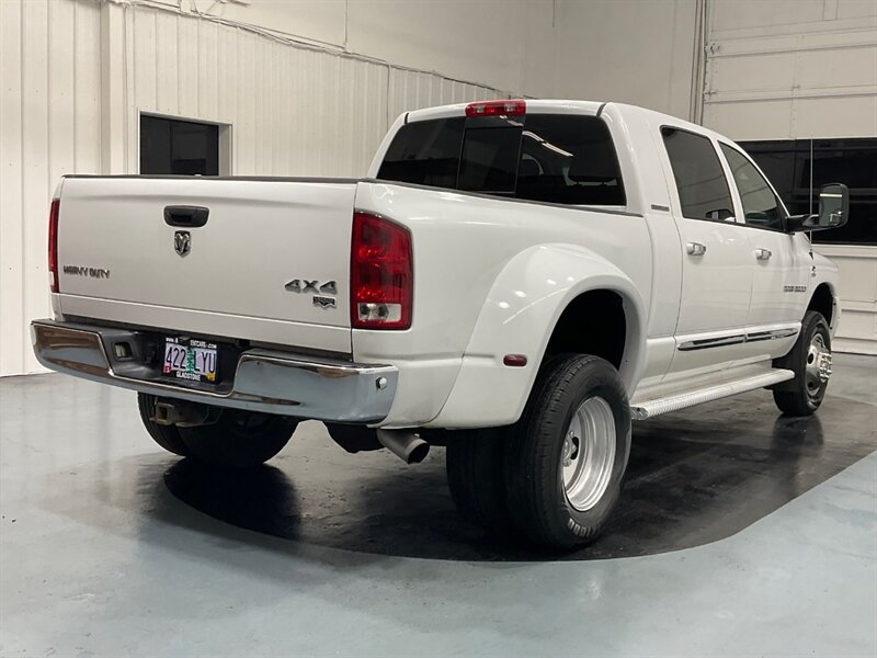 2006 Dodge Ram 3500 Laramie MEGACAB 4X4 / DUALLY / 5.9L CUMMINS DIESEL  / NO RUST / FULLY LOADED - Photo 9 - Gladstone, OR 97027