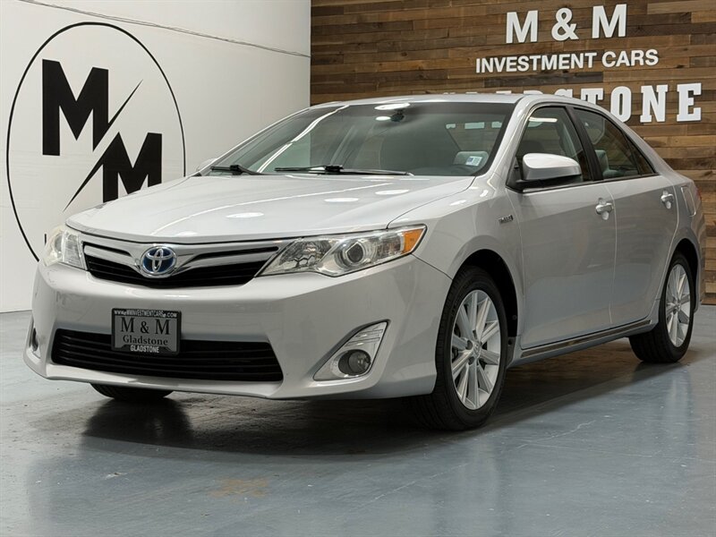 2014 Toyota Camry Hybrid XLE / Backup Camera / Local Car /Excel Cond - Photo 50 - Gladstone, OR 97027