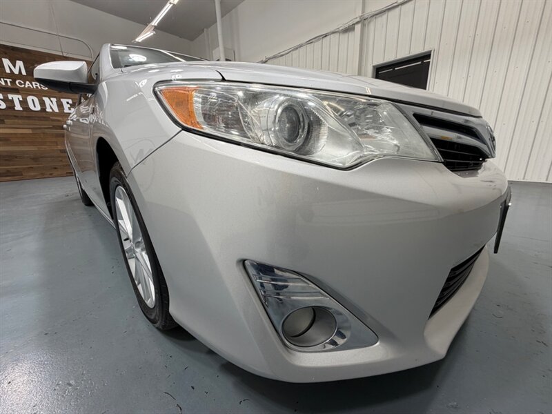 2014 Toyota Camry Hybrid XLE / Backup Camera / Local Car /Excel Cond - Photo 47 - Gladstone, OR 97027