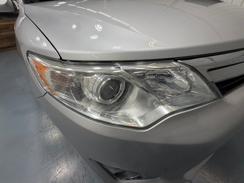2014 Toyota Camry Hybrid XLE / Backup Camera / Local Car /Excel Cond - Photo 27 - Gladstone, OR 97027