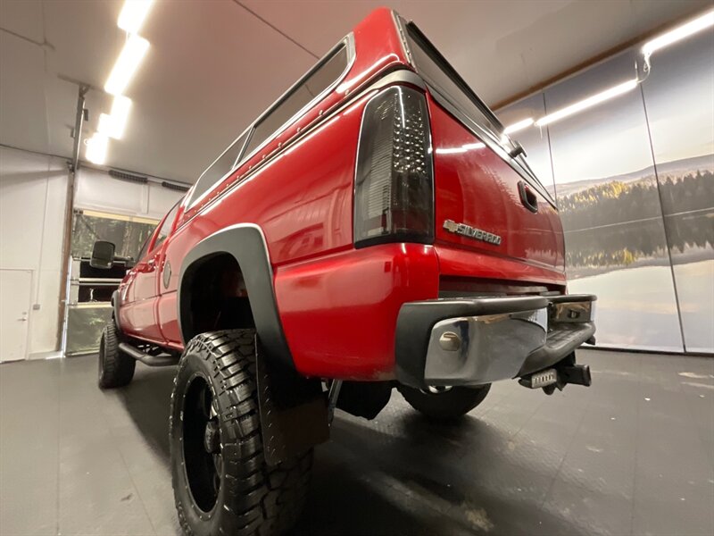 2006 Chevrolet Silverado 2500 LT Crew Cab 4X4 / 6.6L DIESEL / Leather / LIFTED  LOCAL OREGON TRUCK / RUST FREE / LIFTED w/ 35 " TIRES & 20 " AE WHEELS / SHARP & SUPER CLEAN !! - Photo 11 - Gladstone, OR 97027