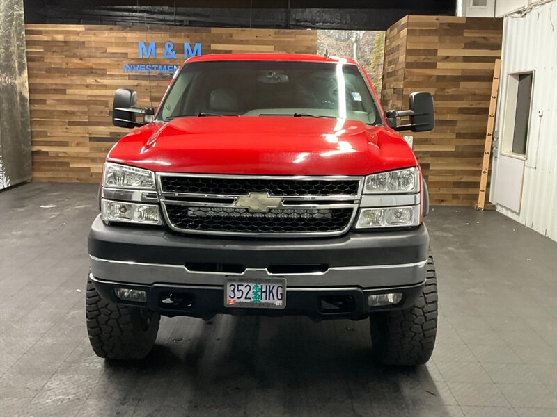 2006 Chevrolet Silverado 2500 LT Crew Cab 4X4 / 6.6L DIESEL / Leather / LIFTED  LOCAL OREGON TRUCK / RUST FREE / LIFTED w/ 35 " TIRES & 20 " AE WHEELS / SHARP & SUPER CLEAN !! - Photo 5 - Gladstone, OR 97027