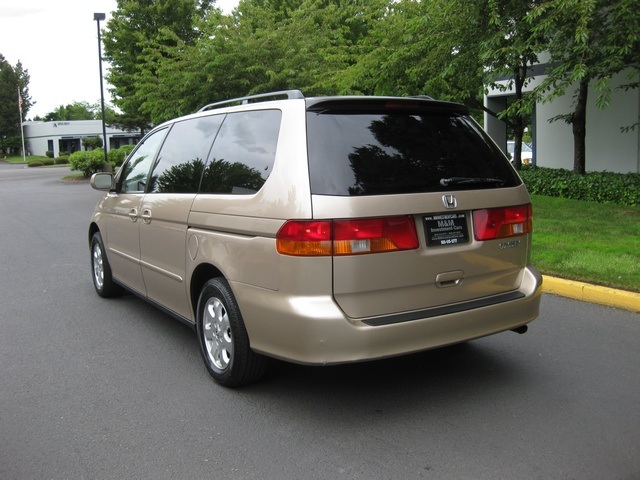 2002 Honda Odyssey EX-L Minivan V6 Bucket Seats/Power Doors/ 3RD Seat - Photo 4 - Portland, OR 97217