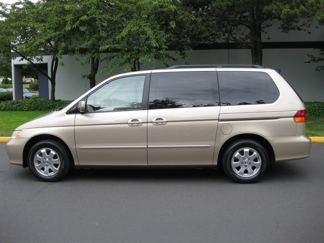 2002 Honda Odyssey EX-L Minivan V6 Bucket Seats/Power Doors/ 3RD Seat - Photo 3 - Portland, OR 97217