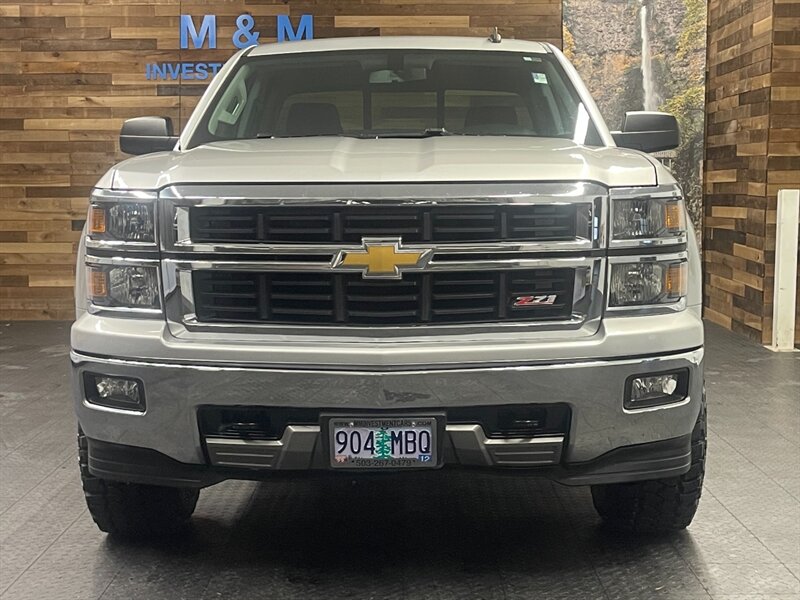 2014 Chevrolet Silverado 1500 LT Z71 4X4 / 5.3L V8 / LIFTED w/ NEW WHEELS & TIRE  Z71 OFF RD / Backup Cam / NEW 35 " A/T TIRES & AMERICAN RACING WHEELS - Photo 5 - Gladstone, OR 97027