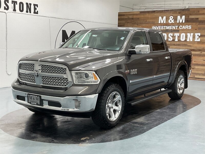 2014 RAM 1500 Laramie Crew Cab 4X4 / 5.7L V8 / FULLY LOADED  / Leather & Sunroof - Photo 1 - Gladstone, OR 97027