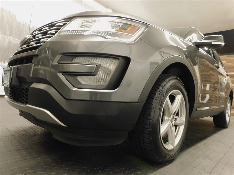 2016 Ford Explorer XLT Sport Utility 4X   - Photo 9 - Gladstone, OR 97027