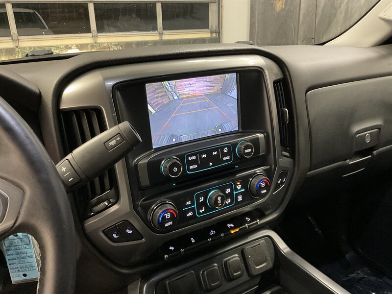 2014 Chevrolet Silverado 1500 LT Z71 Crew Cab 4X4 / 5.3L V8 / ONLY 62,000 MILES  LOCAL OREGON TRUCK / RUST FREE / SHARP & CLEAN !! - Photo 19 - Gladstone, OR 97027