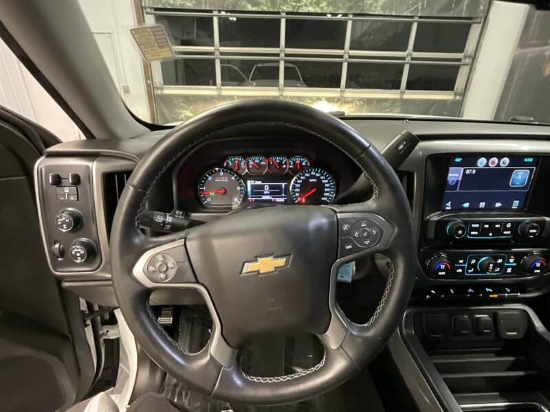 2014 Chevrolet Silverado 1500 LT Z71 Crew Cab 4X4 / 5.3L V8 / ONLY 62,000 MILES  LOCAL OREGON TRUCK / RUST FREE / SHARP & CLEAN !! - Photo 58 - Gladstone, OR 97027