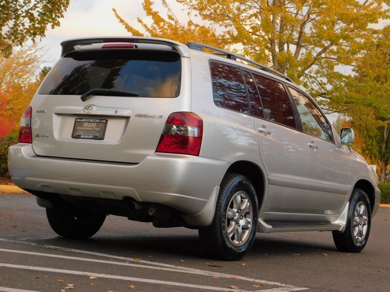 2007 Toyota Highlander Sport SR5 V6 4X4 3RD ROW / Fresh Trade-in Excl Con   - Photo 8 - Portland, OR 97217