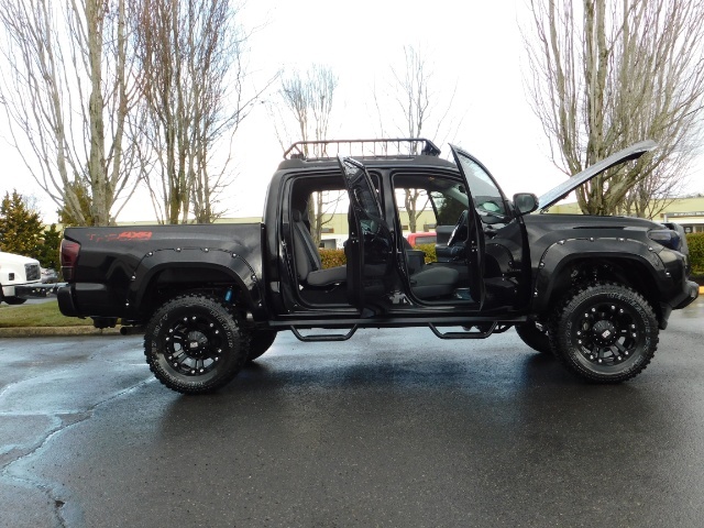 2018 Toyota Tacoma SR5 V6 Double Cab 4WD 1-Owner Lifted Custom   - Photo 9 - Portland, OR 97217